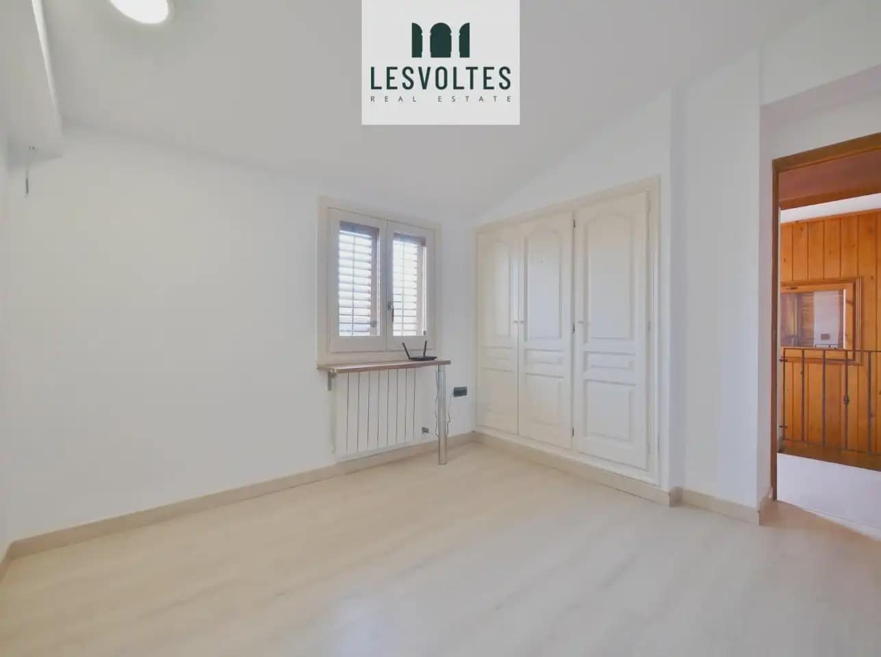 3 sypialnia Dom na sprzedaż w Mont-ras z garażem - 410 000 € (Ref: 10081931)