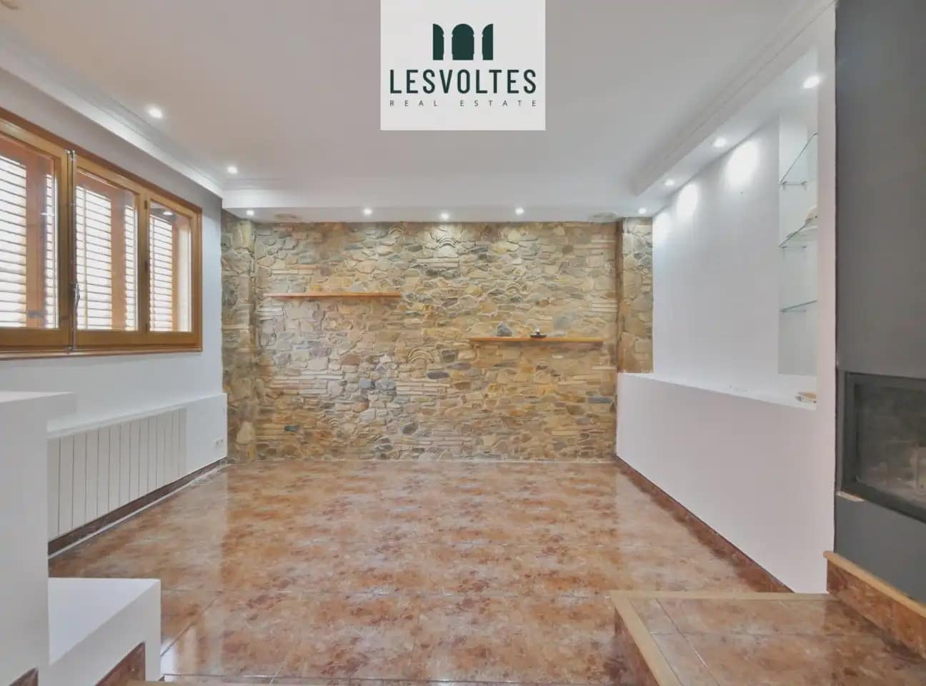 3 sypialnia Dom na sprzedaż w Mont-ras z garażem - 410 000 € (Ref: 10081931)