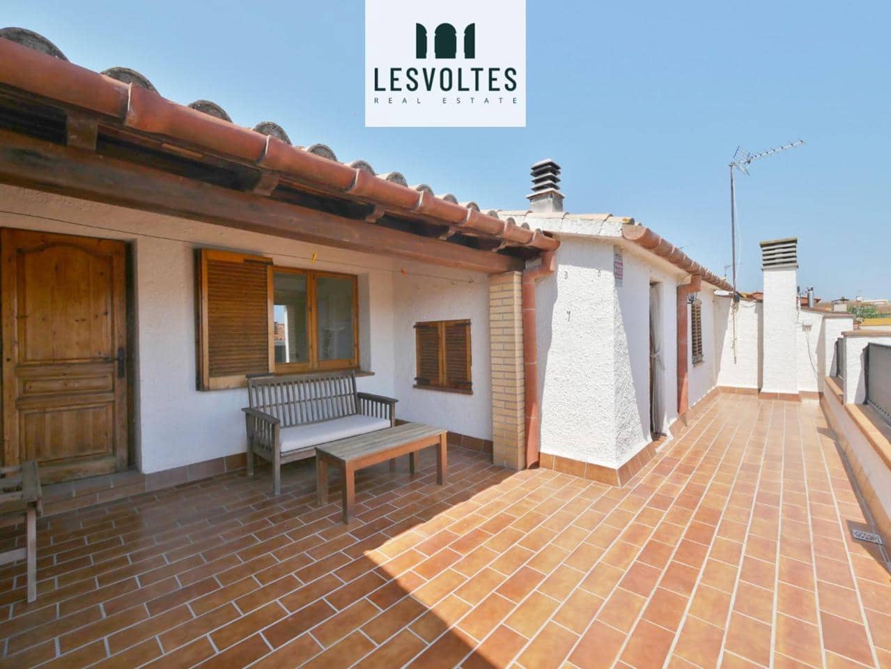 3 bedroom Villa for sale in Mont-ras with garage - € 410,000 (Ref: 10081931)