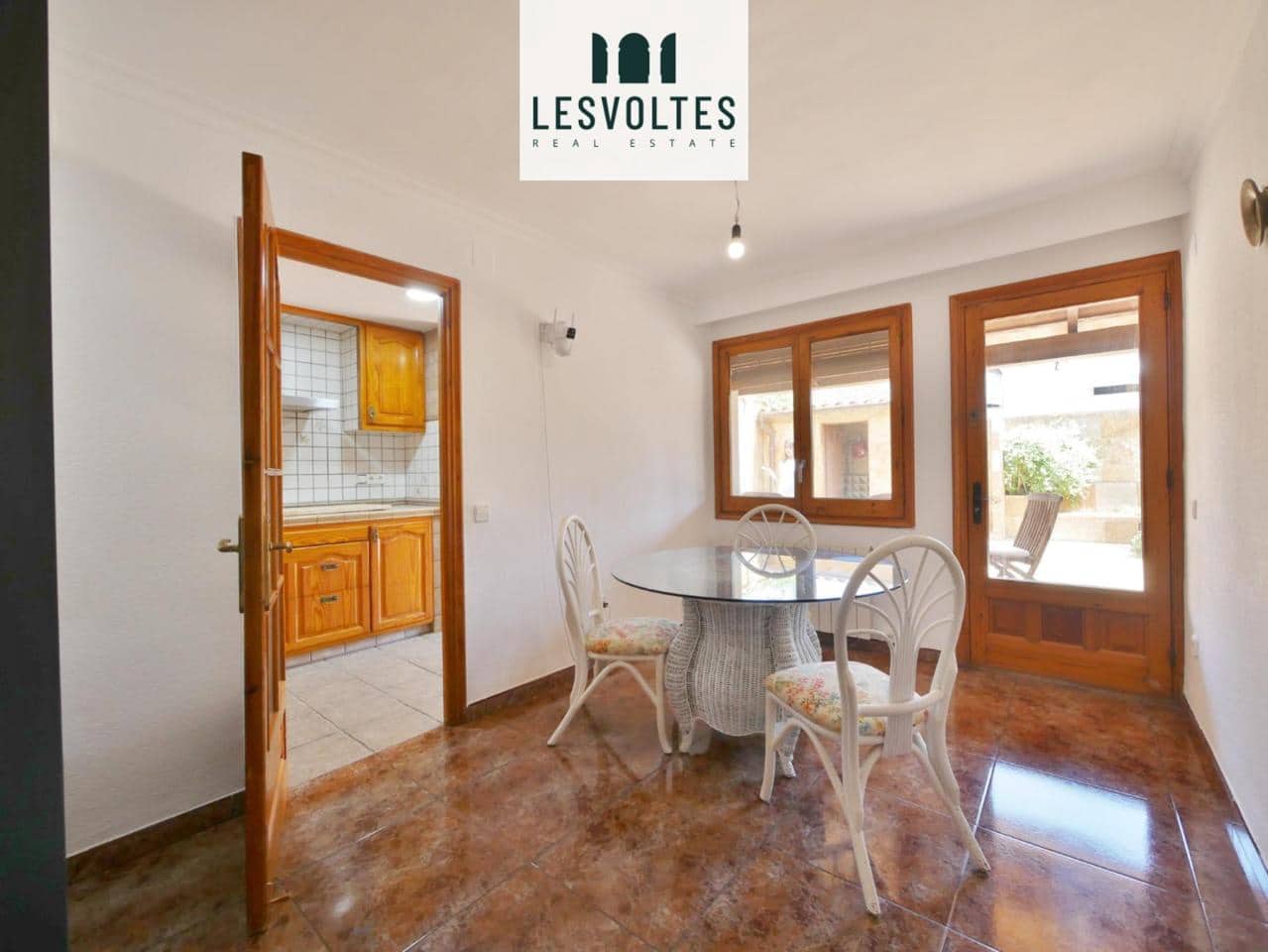 3 bedroom Villa for sale in Mont-ras with garage - € 410,000 (Ref: 10081931)