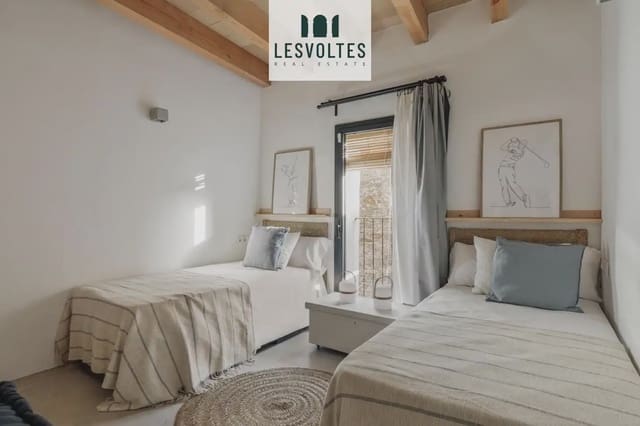3 sypialnia Dom do wynajęcia w Gualta - 1 590 € (Ref: 10081932)