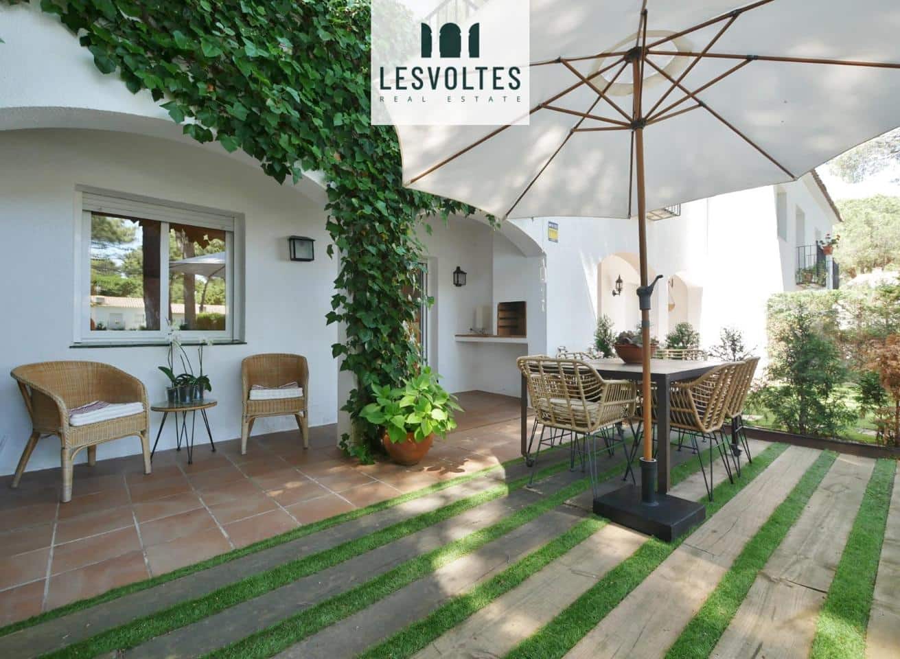 3 bedroom Villa for sale in Pals with pool garage - € 650,000 (Ref: 10081935)