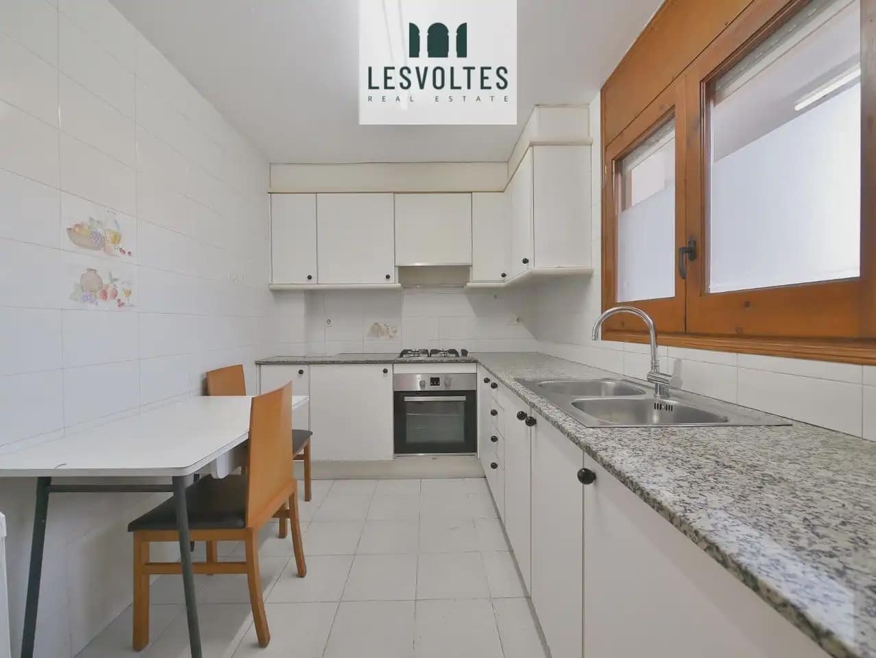 4 bedroom Townhouse for sale in Palafrugell with garage - € 350,000 (Ref: 10081936)