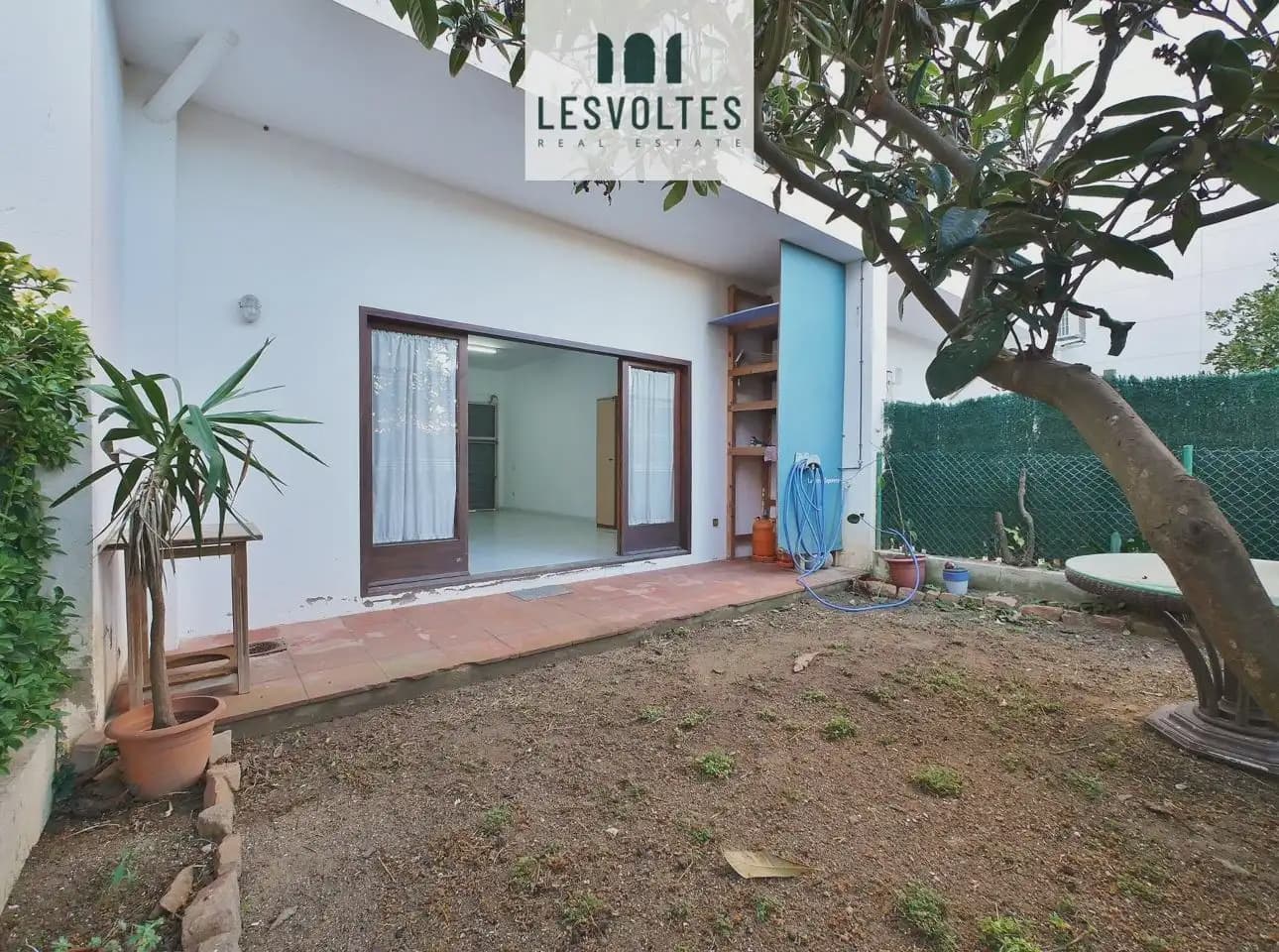 4 bedroom Townhouse for sale in Palafrugell with garage - € 350,000 (Ref: 10081936)