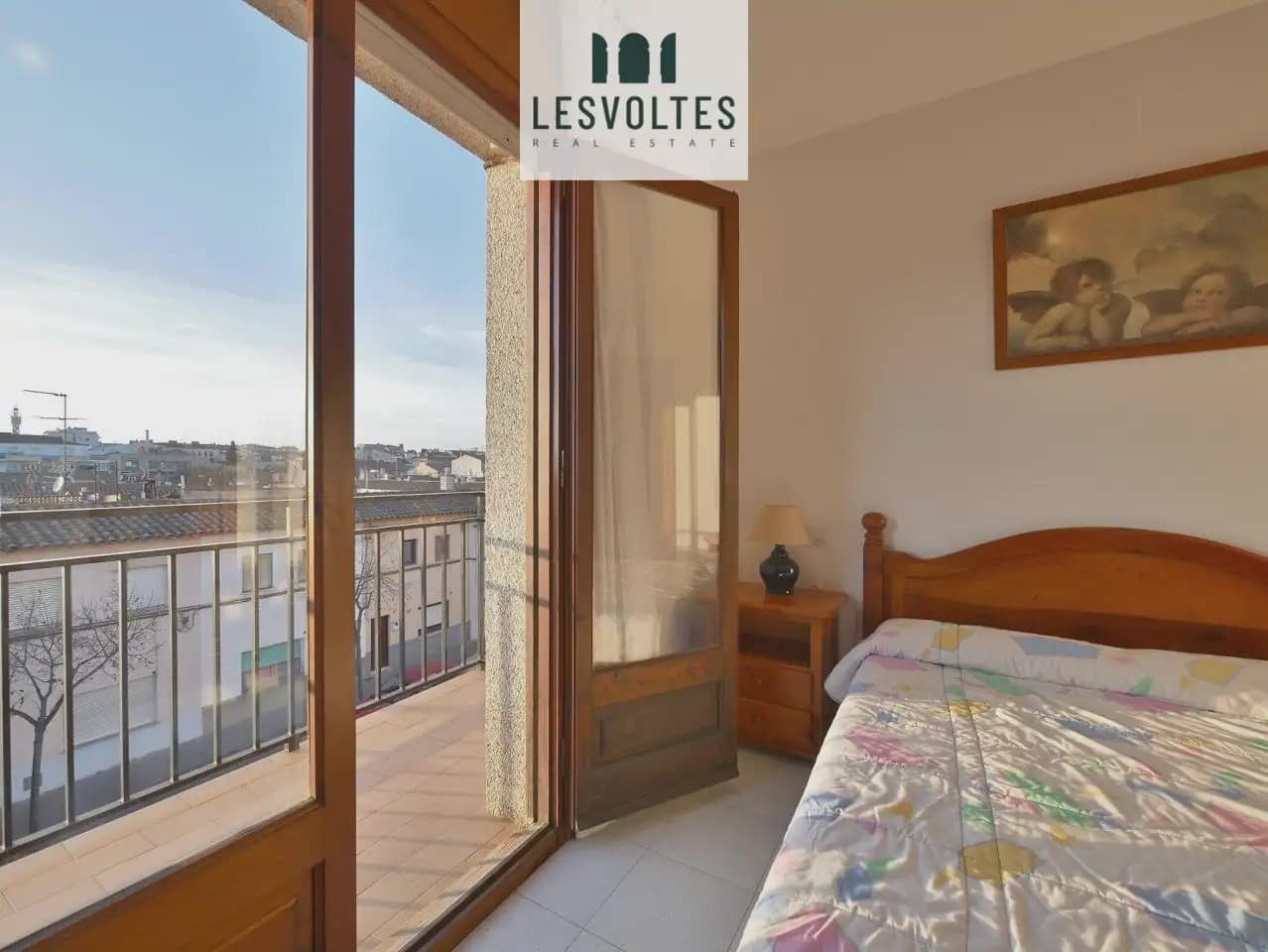 4 bedroom Townhouse for sale in Palafrugell with garage - € 350,000 (Ref: 10081936)