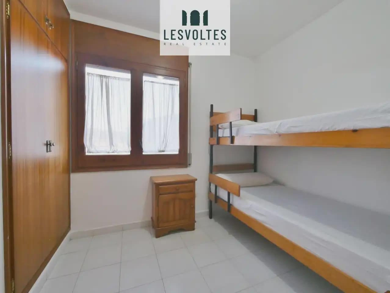 4 bedroom Townhouse for sale in Palafrugell with garage - € 350,000 (Ref: 10081936)