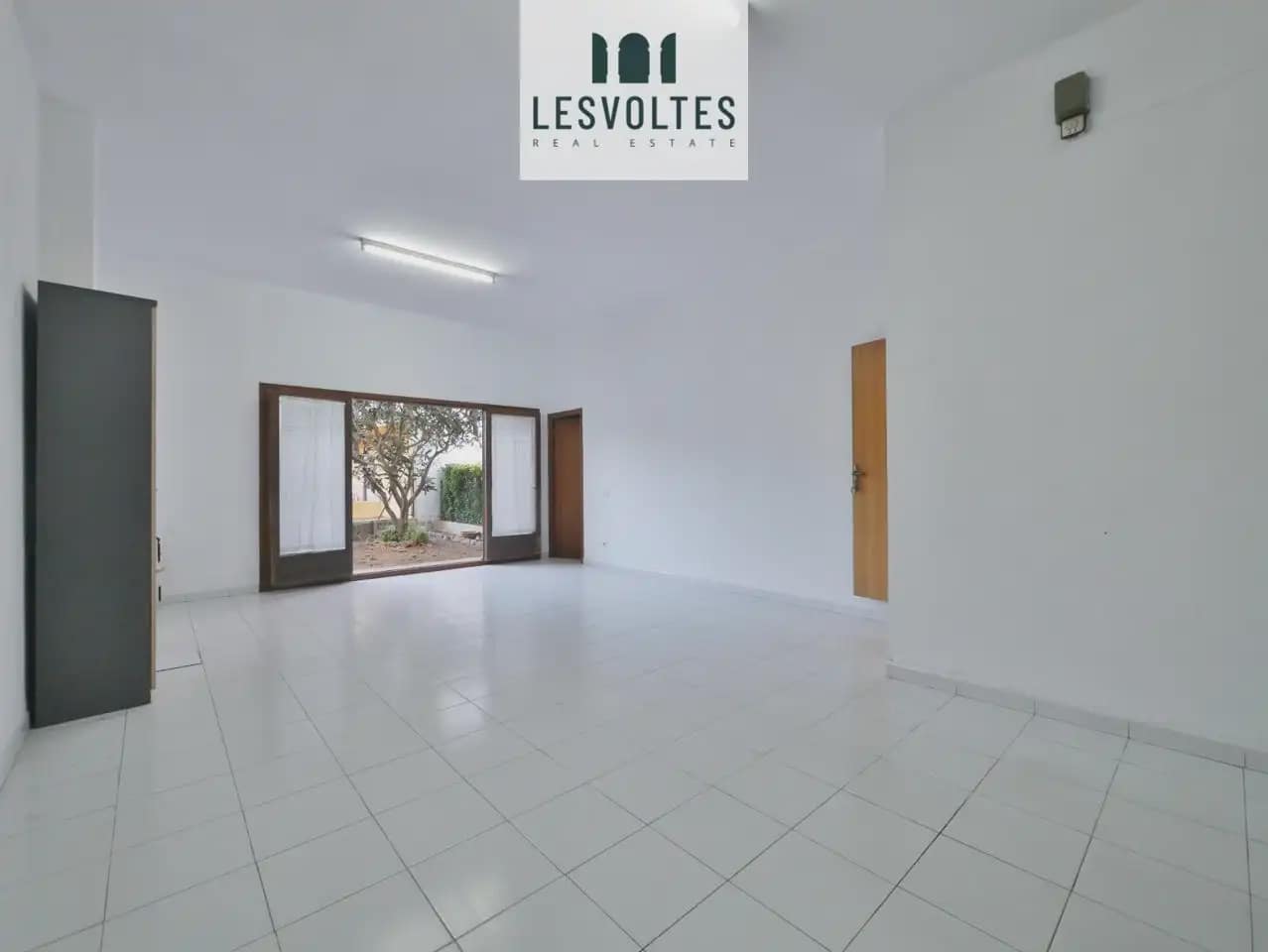 4 bedroom Townhouse for sale in Palafrugell with garage - € 350,000 (Ref: 10081936)