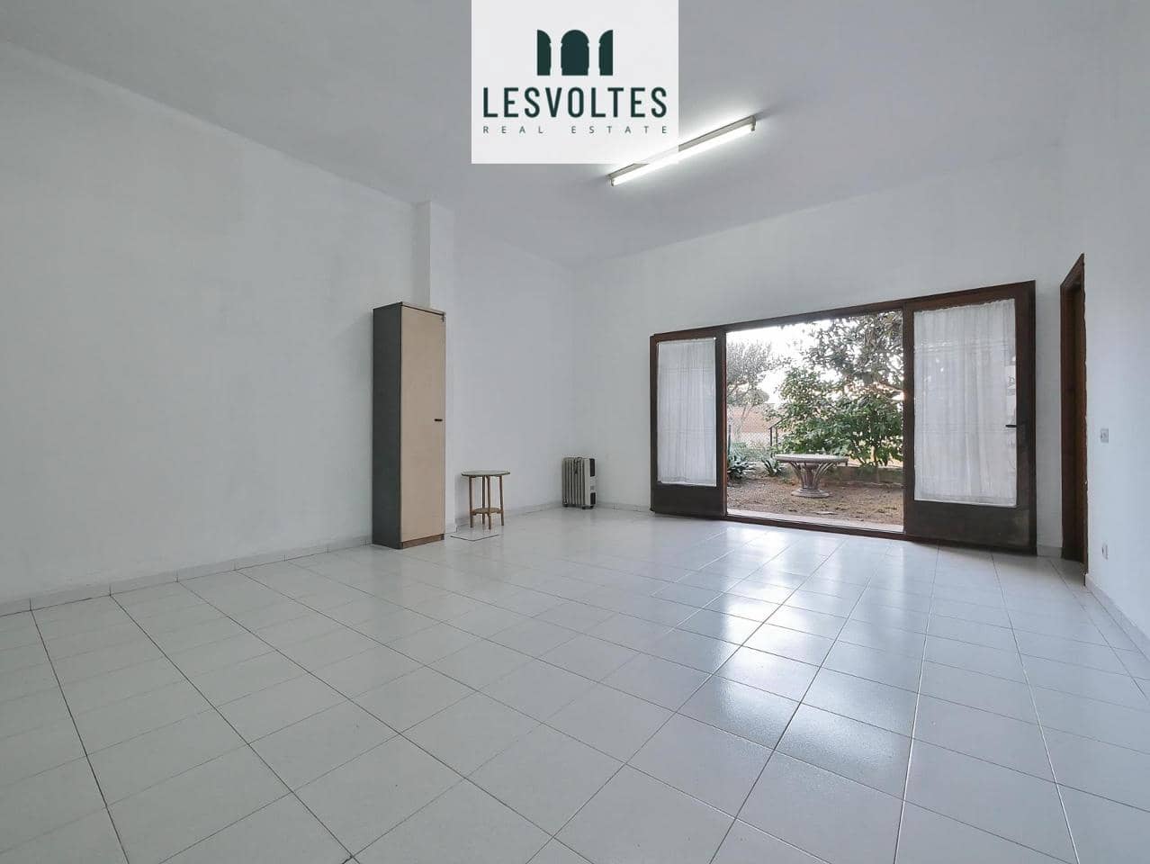 4 bedroom Villa for sale in Palafrugell with garage - € 350,000 (Ref: 10081936)