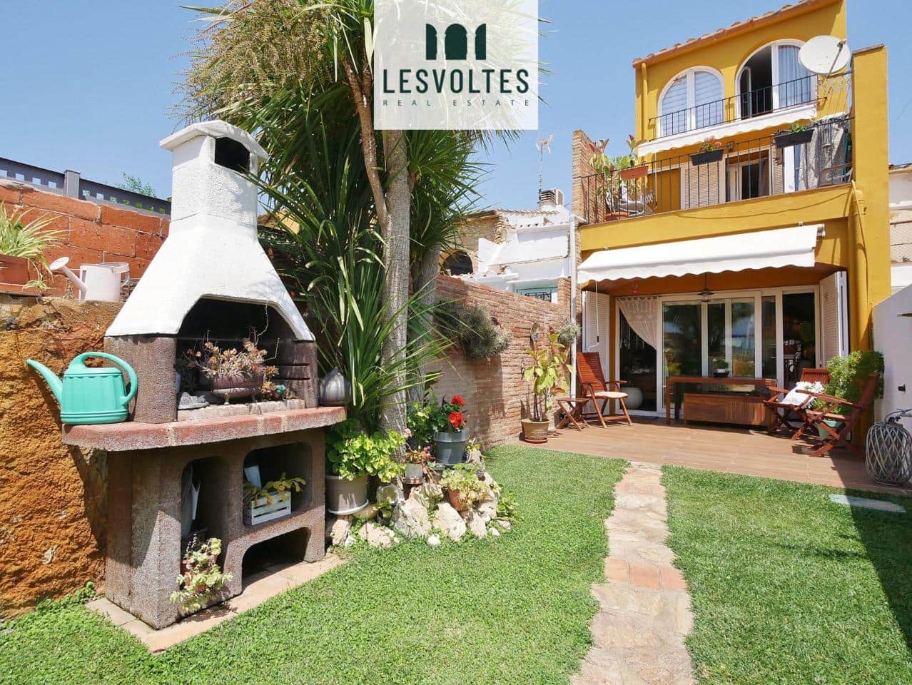 4 bedroom Villa for sale in Palafrugell - € 410,000 (Ref: 10081937)
