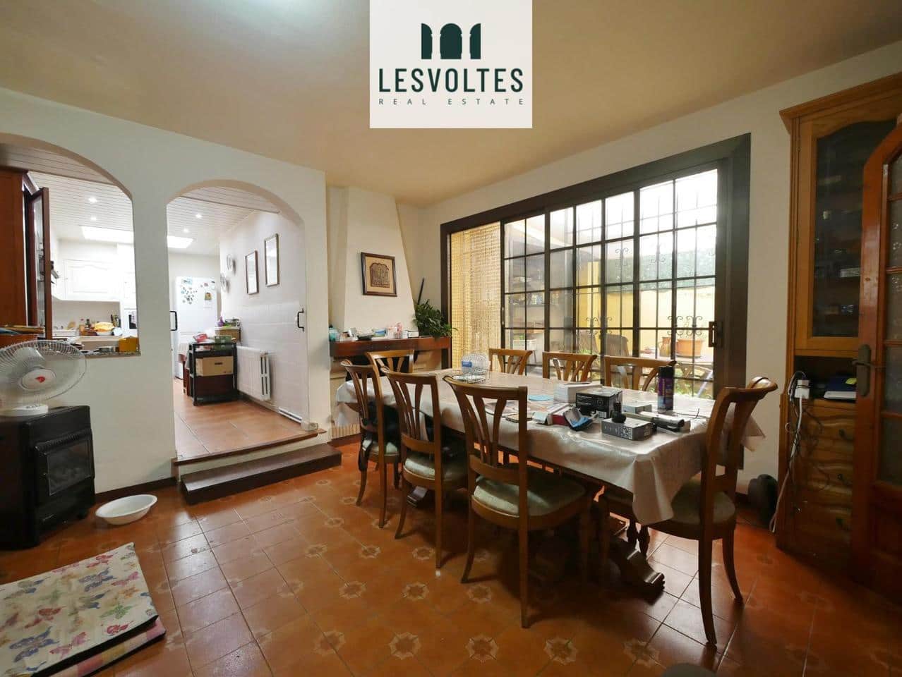 4 bedroom Villa for sale in Palafrugell with garage - € 325,000 (Ref: 10081938)