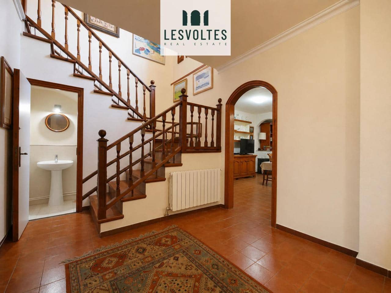 4 bedroom Villa for sale in Palafrugell with garage - € 325,000 (Ref: 10081938)