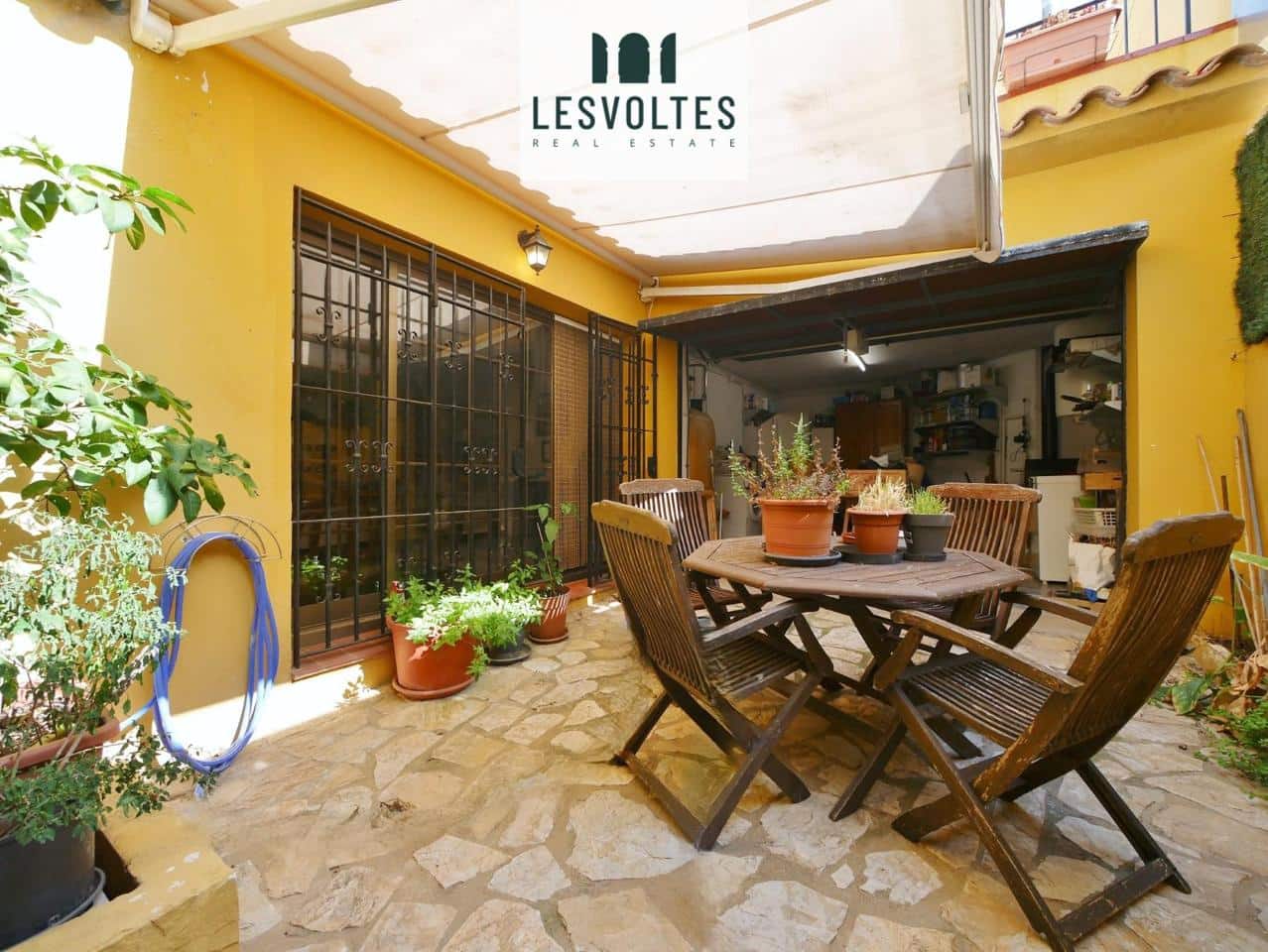 4 bedroom Villa for sale in Palafrugell with garage - € 325,000 (Ref: 10081938)