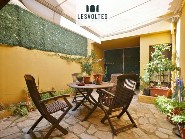 4 slaapkamer Villa te koop in Palafrugell met garage - € 325.000 (Ref: 10081938)