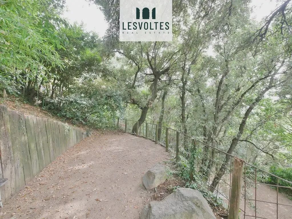 3 sypialnia Finka/Dom wiejski na sprzedaż w La Bisbal d'Emporda - 990 000 € (Ref: 10081939)