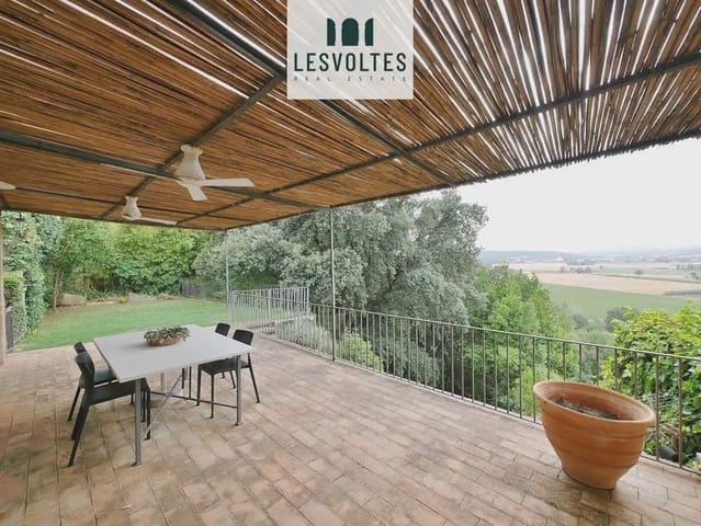 3 sypialnia Finka/Dom wiejski na sprzedaż w La Bisbal d'Empordà - 990 000 € (Ref: 10081939)