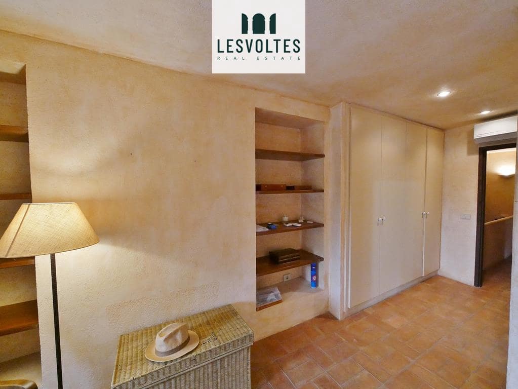 3 bedroom Finca/Country House for sale in La Bisbal d'Emporda with garage - € 990,000 (Ref: 10081939)