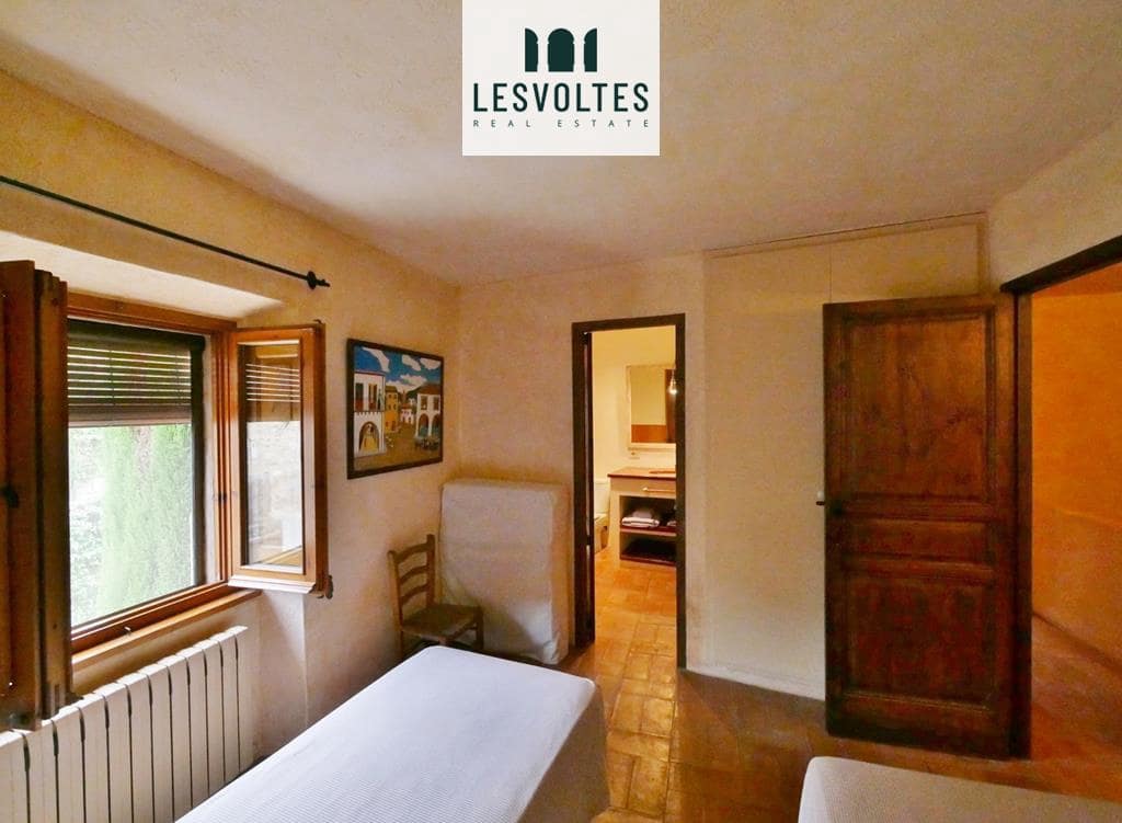 3 bedroom Finca/Country House for sale in La Bisbal d'Emporda with garage - € 990,000 (Ref: 10081939)