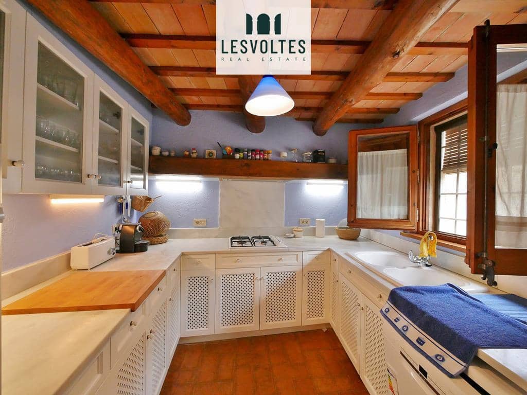 3 bedroom Finca/Country House for sale in La Bisbal d'Emporda with garage - € 990,000 (Ref: 10081939)