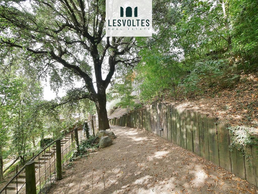 3 bedroom Finca/Country House for sale in La Bisbal d'Emporda with garage - € 990,000 (Ref: 10081939)