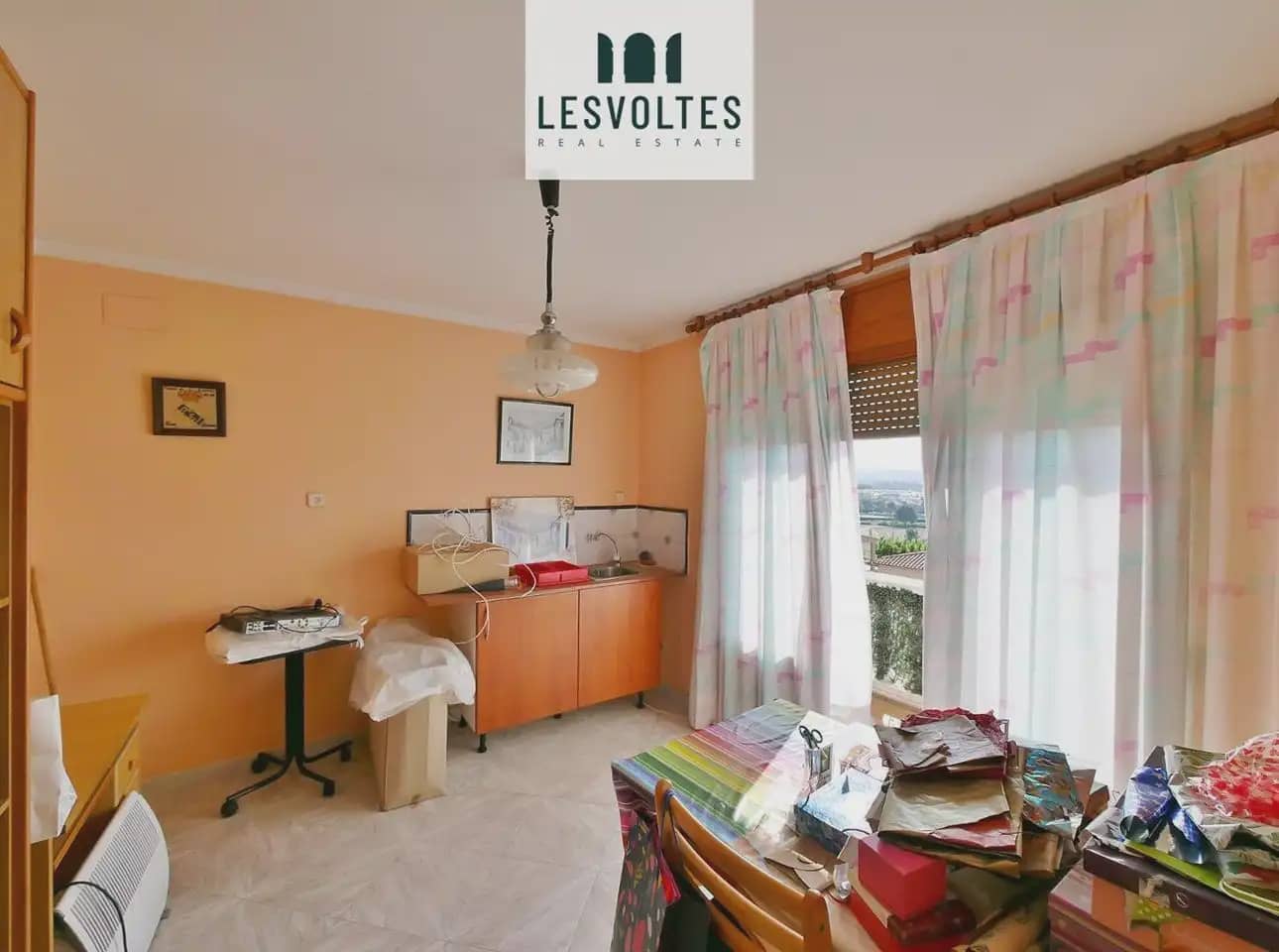 6 sypialnia Dom na sprzedaż w La Bisbal d'Emporda z garażem - 420 000 € (Ref: 10081940)