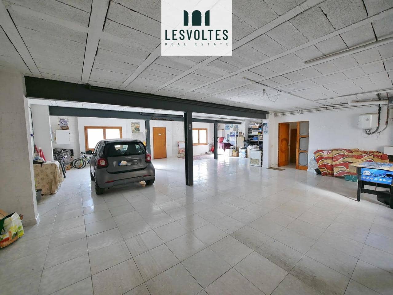 6 makuuhuone Huvila myytävänä paikassa La Bisbal d'Emporda mukana 
autotalli - 420 000 € (Ref: 10081940)