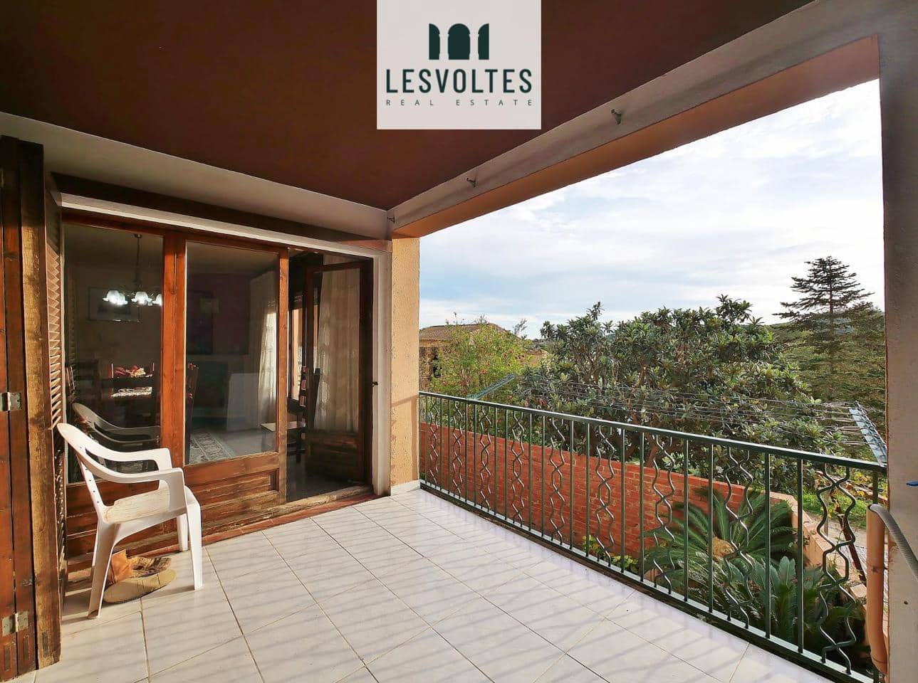 4 bedroom Villa for sale in Pals with garage - € 450,000 (Ref: 10081941)