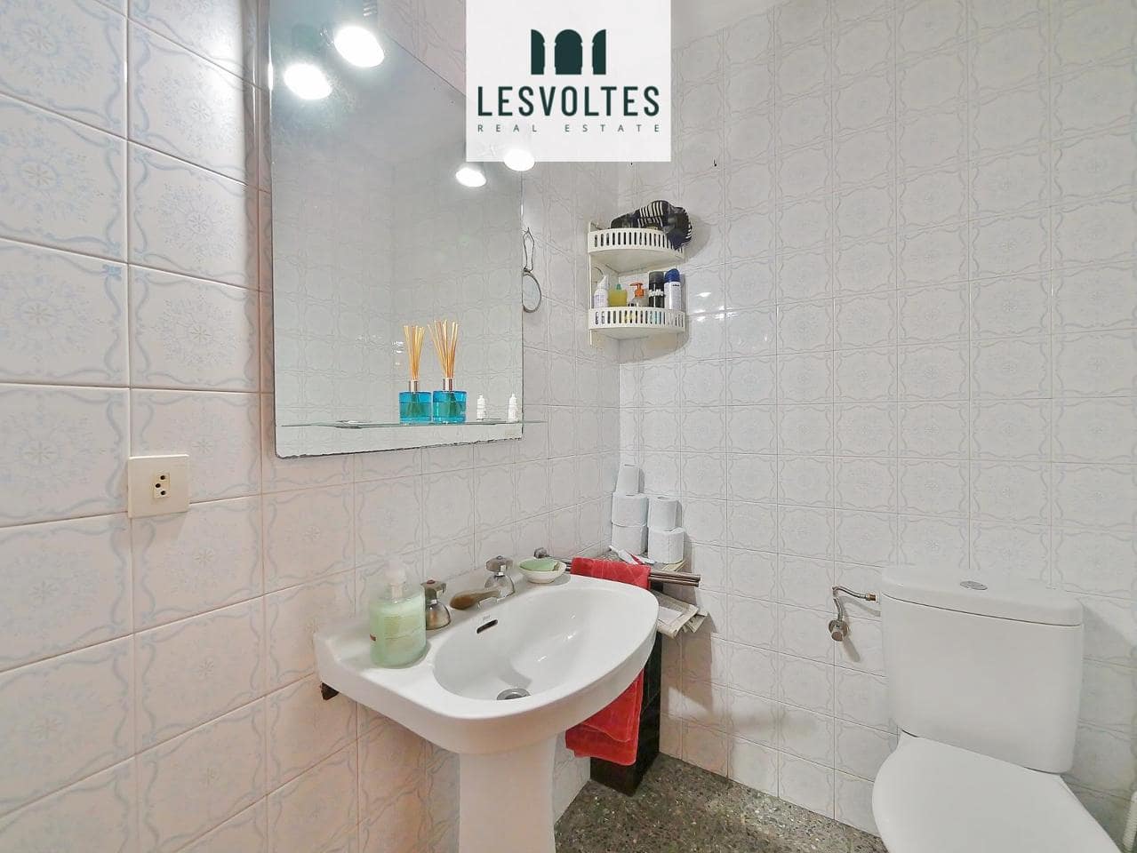 4 bedroom Villa for sale in Pals with garage - € 450,000 (Ref: 10081941)