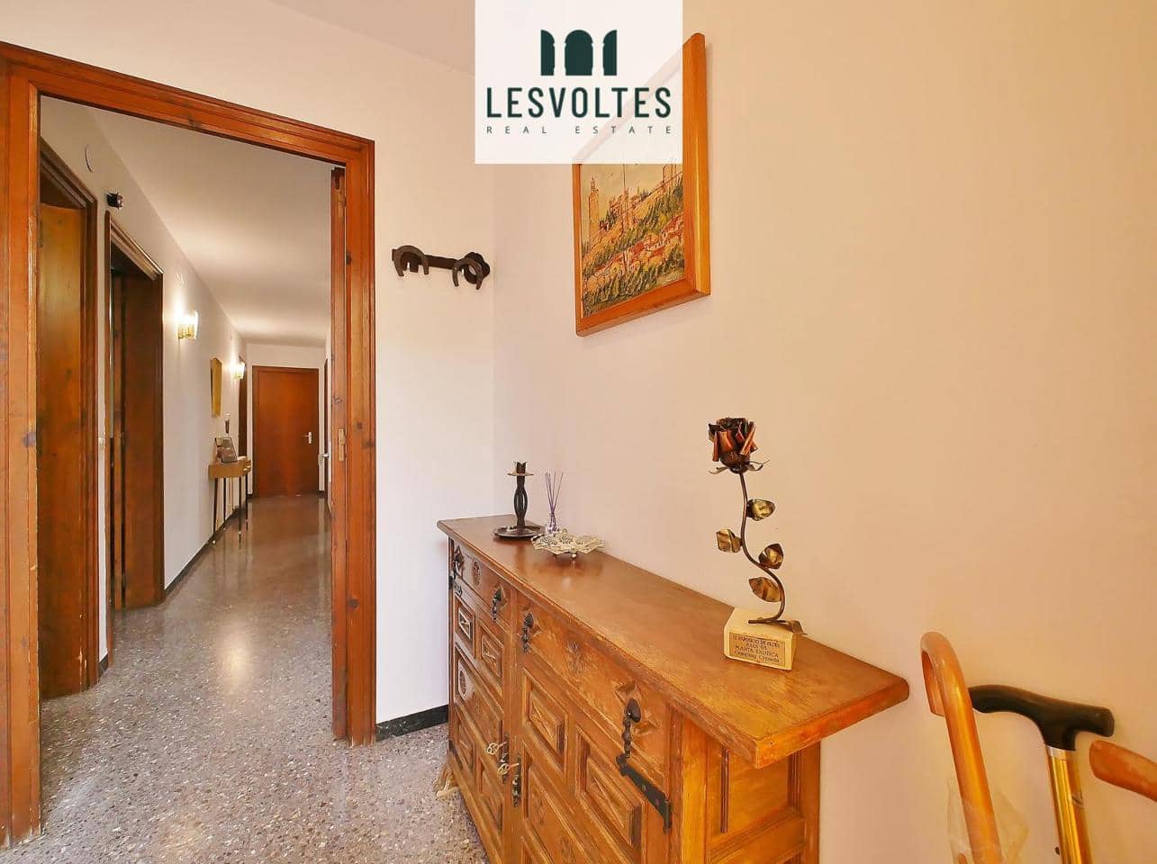 4 bedroom Villa for sale in Pals with garage - € 450,000 (Ref: 10081941)
