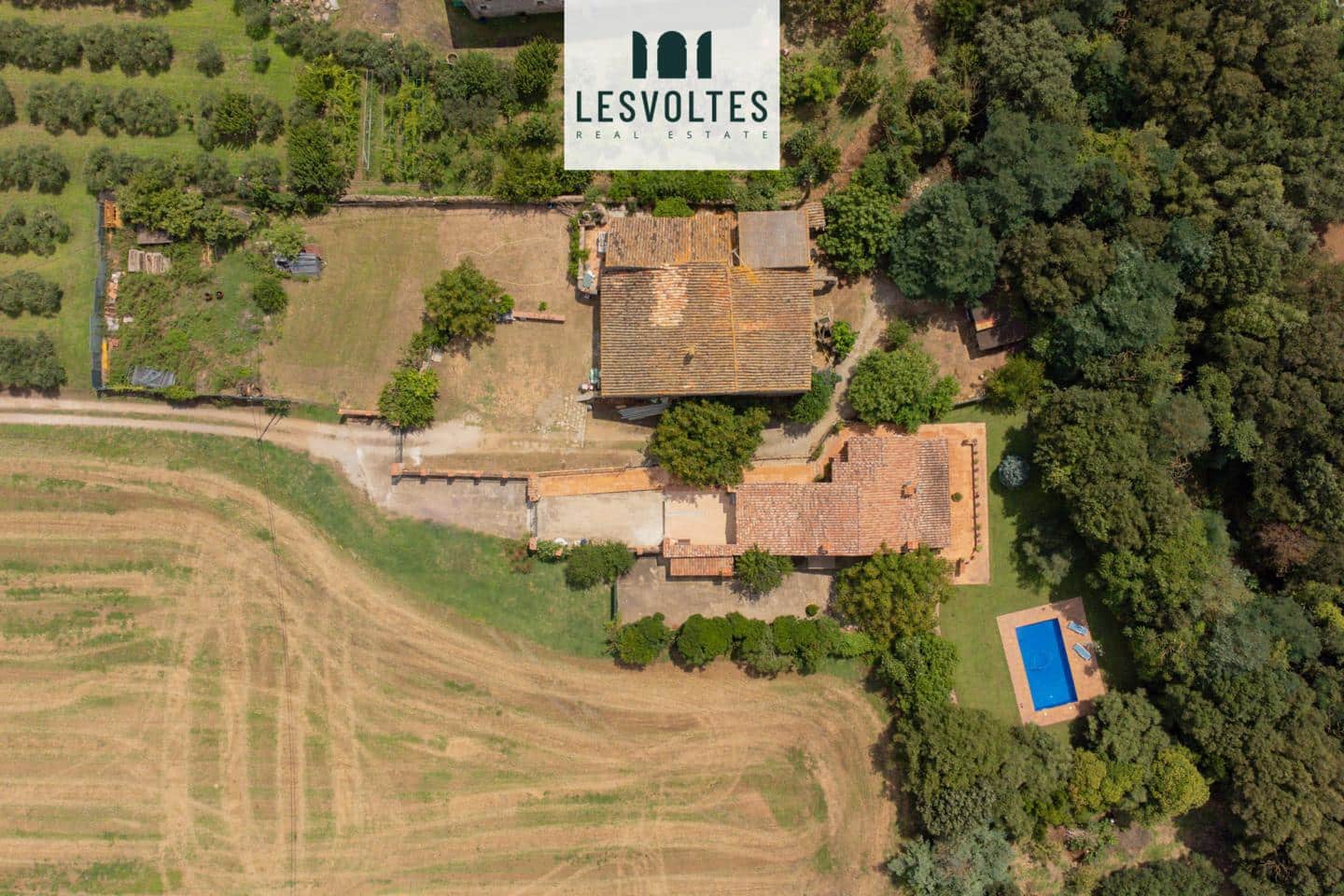 5 bedroom Villa for sale in Juia with pool - € 895,000 (Ref: 10081943)