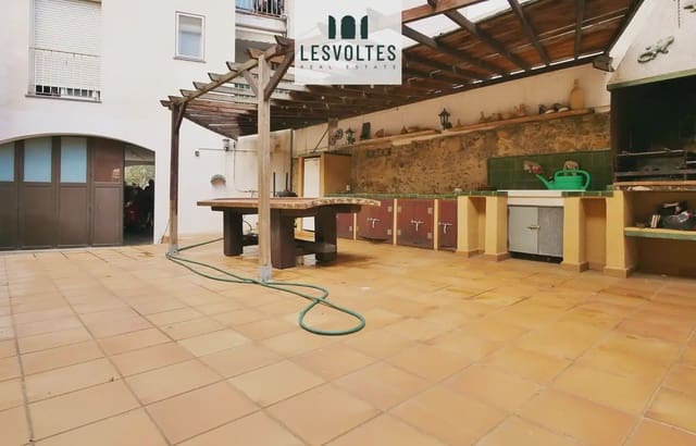 4 soverom Hus til salgs i Pals med garasje - € 485 000 (Ref: 10081944)