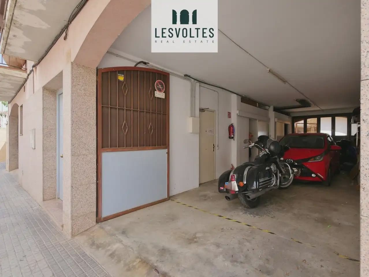 4 soverom Hus til salgs i Pals med garasje - € 485 000 (Ref: 10081944)