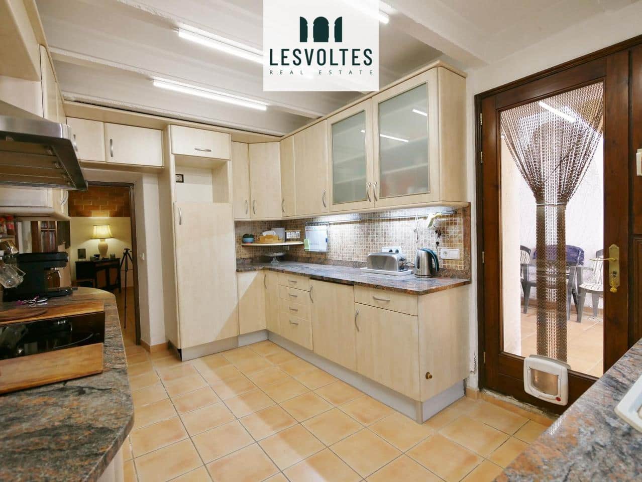 4 bedroom Villa for sale in Pals with garage - € 485,000 (Ref: 10081944)