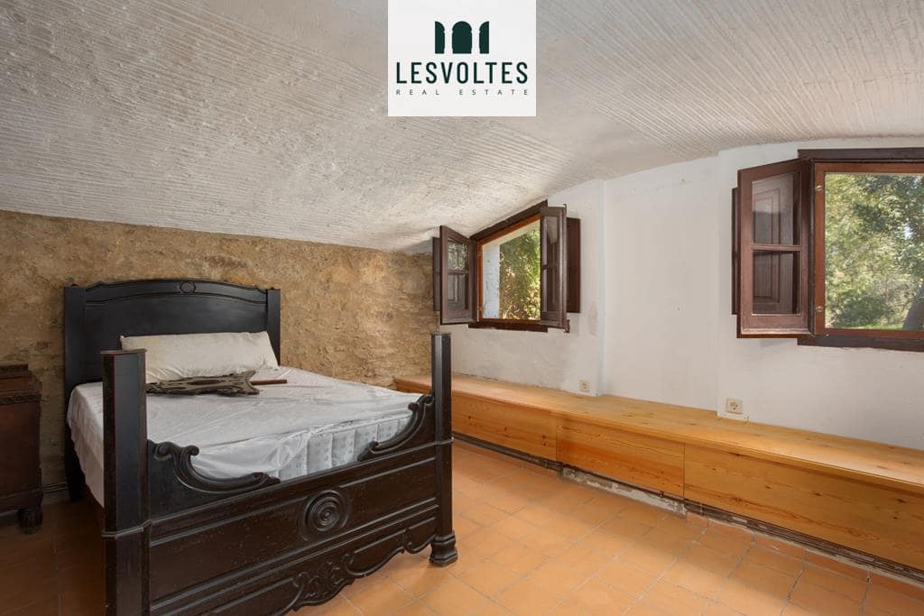 3 bedroom Villa for sale in Foixa - € 900,000 (Ref: 10081945)