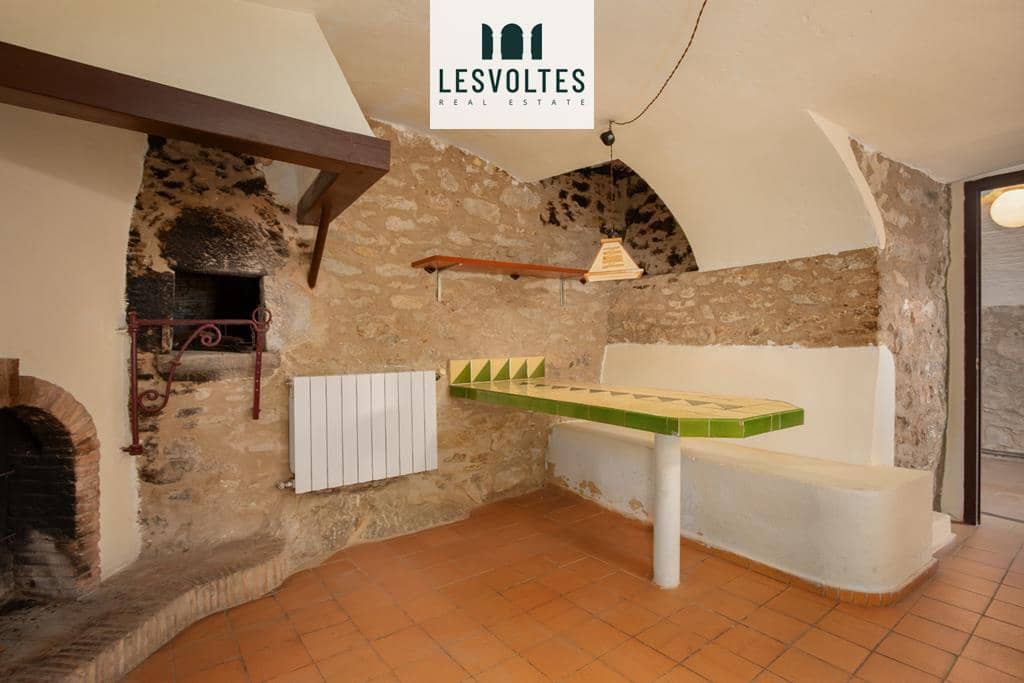 3 bedroom Villa for sale in Foixa - € 900,000 (Ref: 10081945)