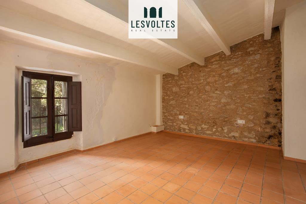 3 bedroom Villa for sale in Foixa - € 900,000 (Ref: 10081945)