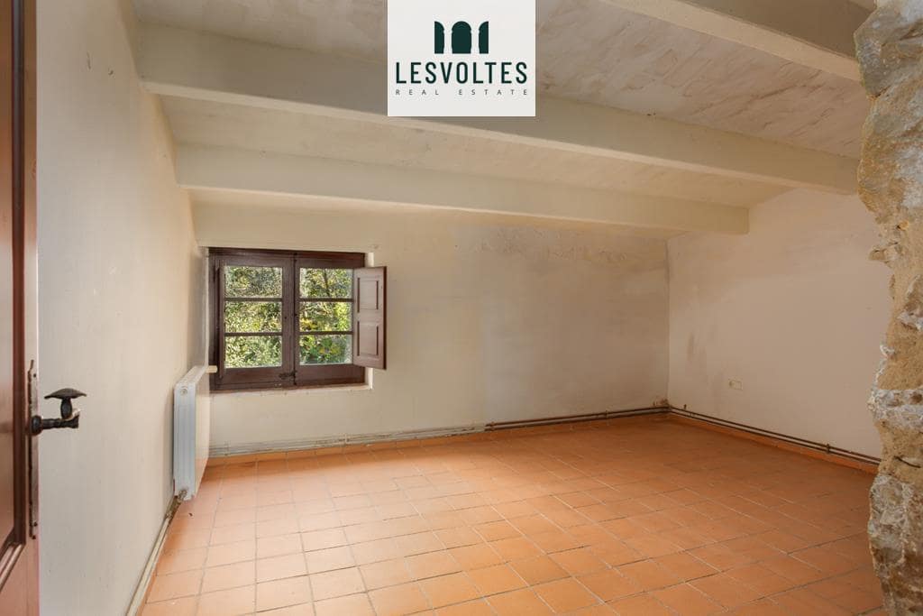 3 bedroom Villa for sale in Foixa - € 900,000 (Ref: 10081945)