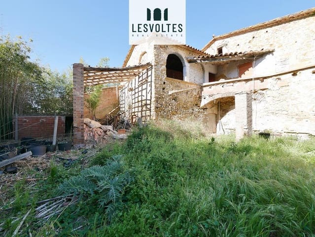 4 Zimmer Villa zu verkaufen in La Bisbal d'Empordà mit Pool Garage - 624.000 € (Ref: 10081950)