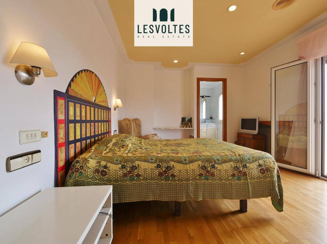 5 bedroom Villa for sale in Palafrugell with pool garage - € 595,000 (Ref: 10081951)