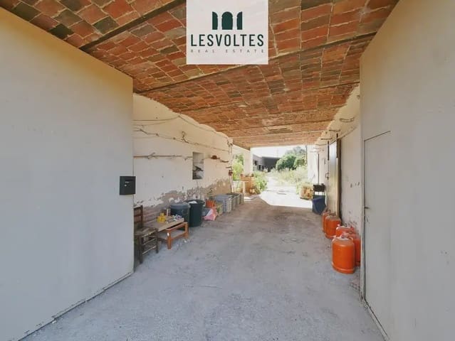 5 sovrum Finca/Hus på landet till salu i Parlavà - 595 000 € (Ref: 10081952)
