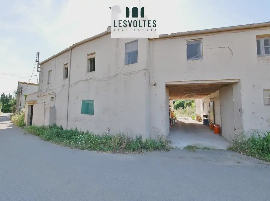 5 sypialnia Finka/Dom wiejski na sprzedaż w Parlava - 595 000 € (Ref: 10081952)