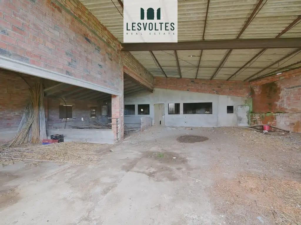 5 sypialnia Finka/Dom wiejski na sprzedaż w Parlava - 595 000 € (Ref: 10081952)