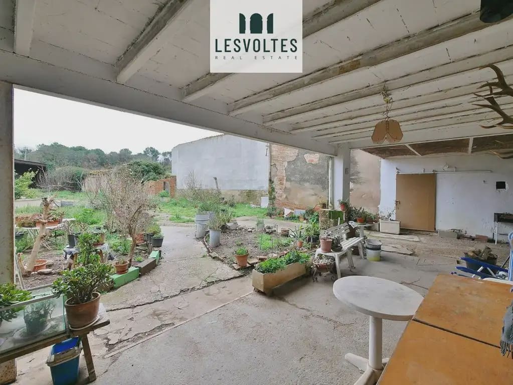 5 sypialnia Finka/Dom wiejski na sprzedaż w Parlava - 595 000 € (Ref: 10081952)