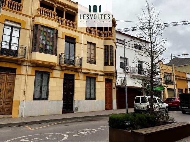 4 slaapkamer Villa te koop in Palafrugell - € 550.000 (Ref: 10081953)