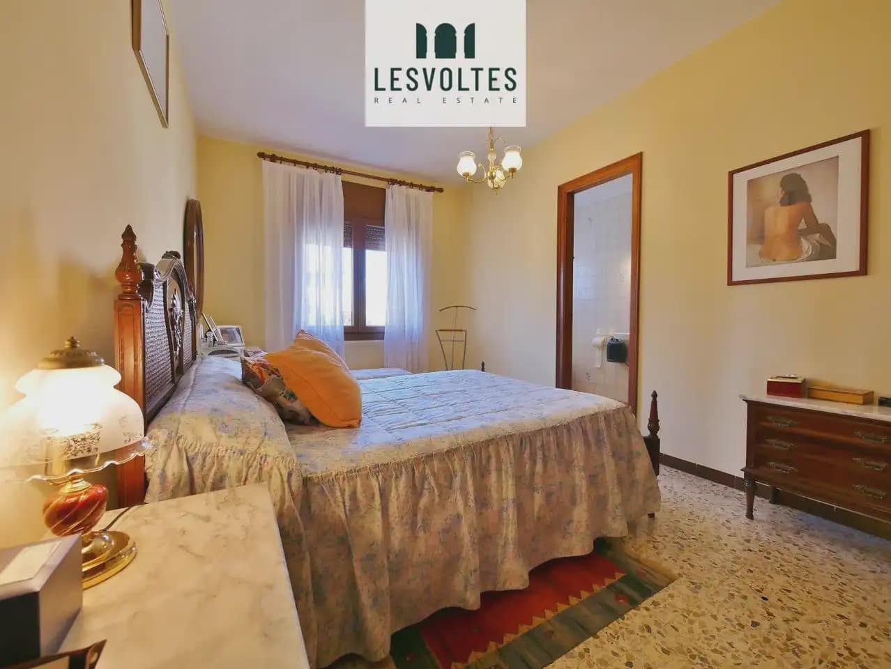 Casa de 4 habitaciones en La Bisbal d'Empordà en venta - 450.000 € (Ref: 10081954)