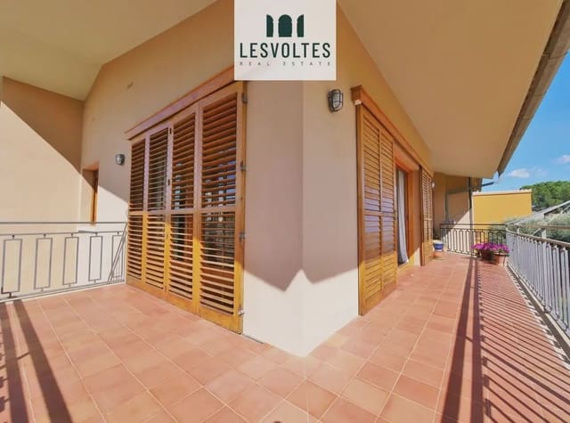 4 sypialnia Dom na sprzedaż w La Bisbal d'Empordà - 450 000 € (Ref: 10081954)
