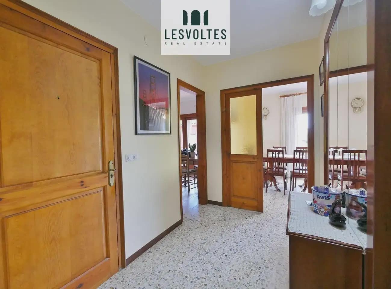 Casa de 4 habitaciones en La Bisbal d'Empordà en venta - 450.000 € (Ref: 10081954)
