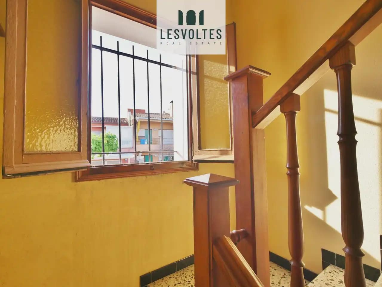 6 soverom Kjedet enebolig til salgs i Palafrugell med garasje - € 390 000 (Ref: 10081955)