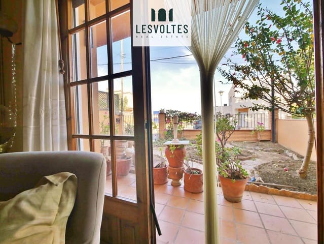 Chalet de 6 habitaciones en Palafrugell en venta con garaje - 390.000 € (Ref: 10081955)