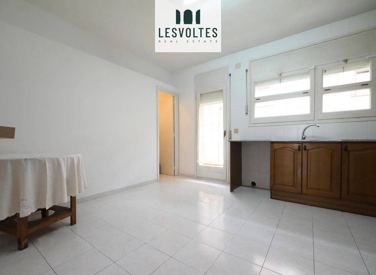 4 bedroom Villa for sale in Palafrugell - € 338,000 (Ref: 10081957)