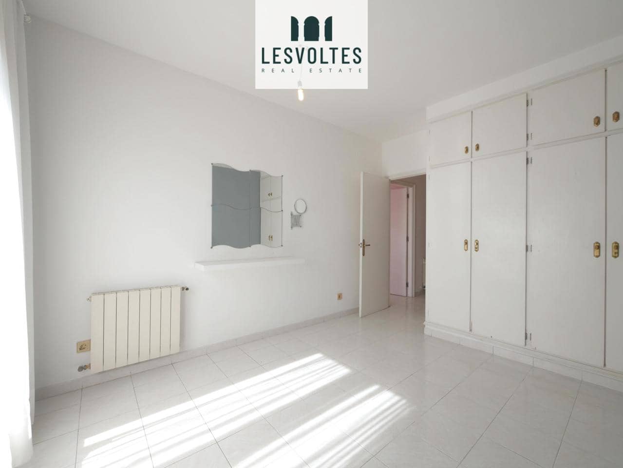 4 bedroom Villa for sale in Palafrugell - € 338,000 (Ref: 10081957)
